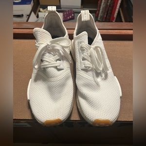 NMD_R1 ‘Cloud White’